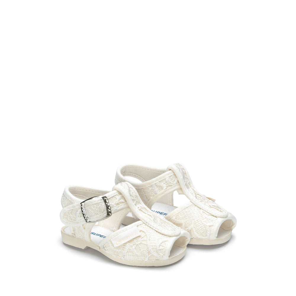 Weiße Sandalen für Mädchen mit Obermaterial aus Makramee-Spitze 02