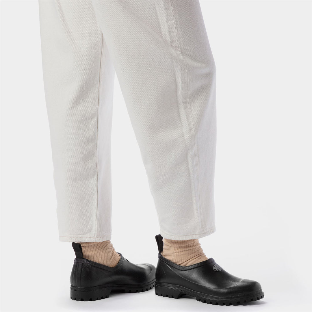 Niedrig geschnittene Unisex-Pantoletten aus schwarzem Gummi mit Baumwollfutter main